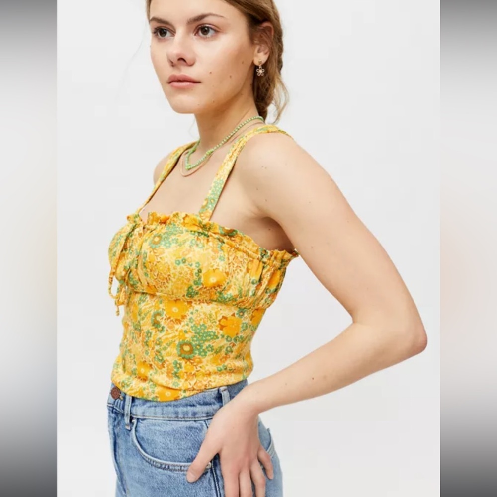 New With Tags! Urban Outfitters Valentina Cropped Bustier Tank Top Size Medium